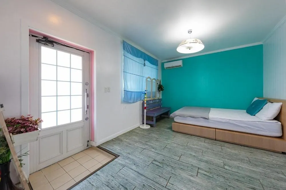 Gwanghwa Concert Pension Incheon 3*,  Korsel