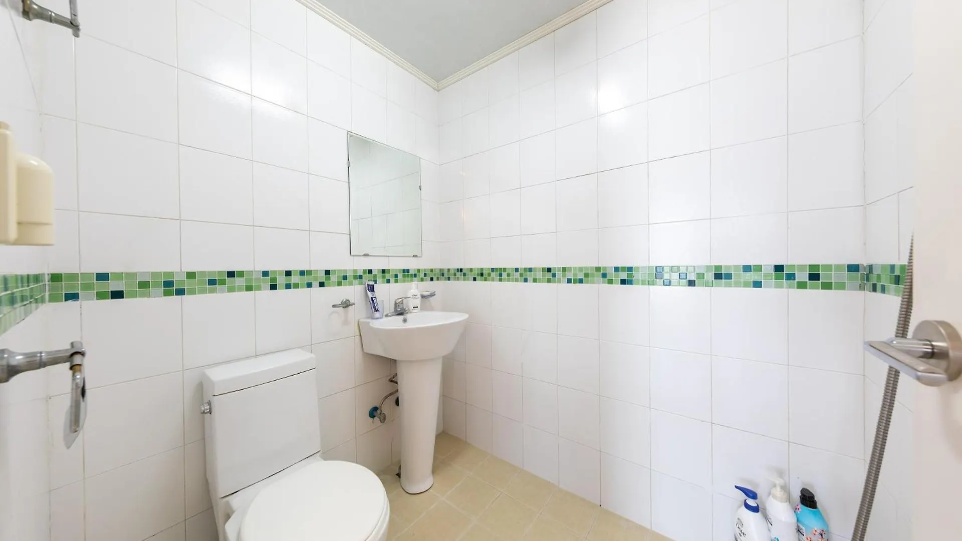 Gwanghwa Concert Pension Incheon 3*,  South Korea