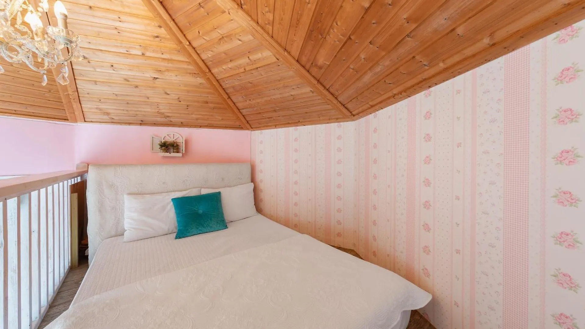 Gwanghwa Concert Pension Incheon 3*,